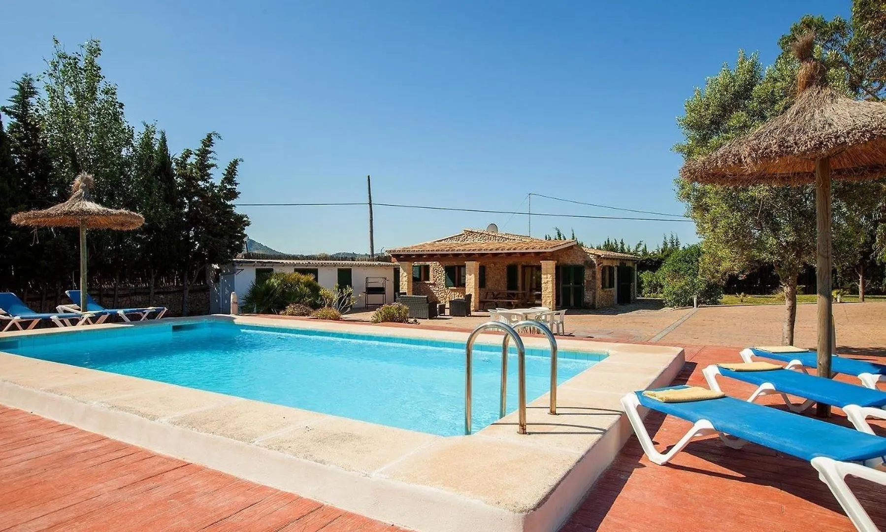 Helles Haus Fuer 6 Personen Mit Pool Und Klimaanlage 500 Meter Vom Meer Entfernt Pollença 0*,
